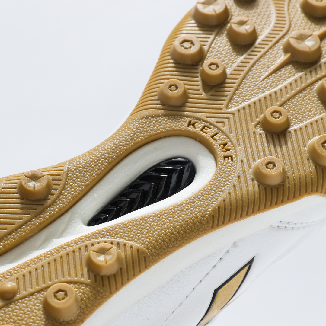K-FIGHTING II (Turf) - White/Golden